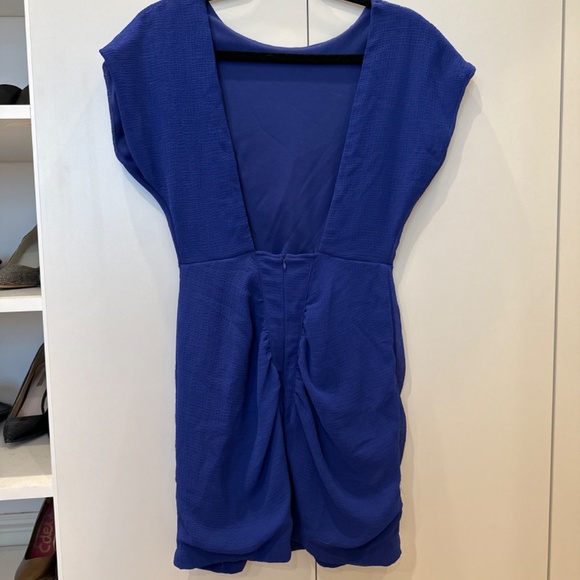 Backless Blue Dress - Picture 2 of 3